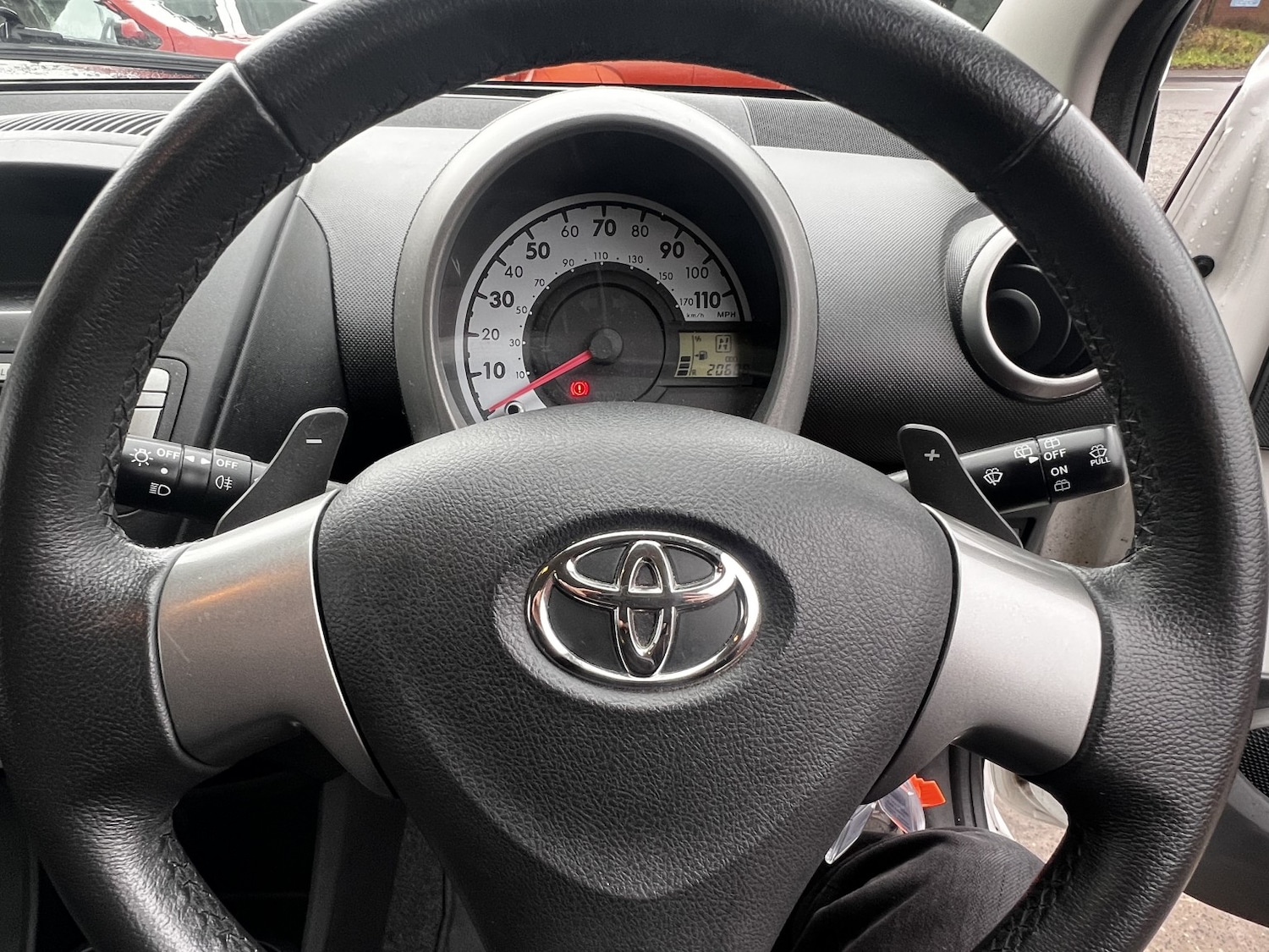 Used Toyota AYGO 2012 for sale - 77465782: Photo 14