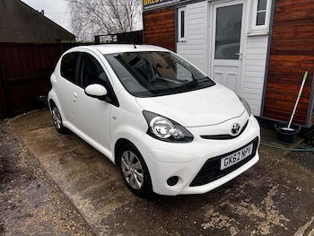 Used Toyota AYGO 2012 for sale - 77465782: Photo