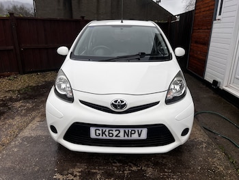 Used Toyota AYGO 2012 for sale - 77465782: Photo