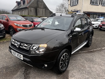 Used Dacia Duster 2017 for sale - 77749850: Photo