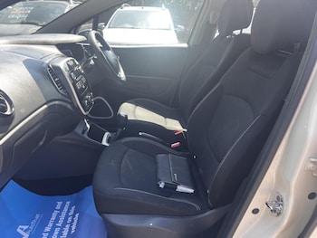 Used Renault Captur 2019 for sale - 79211452: Photo