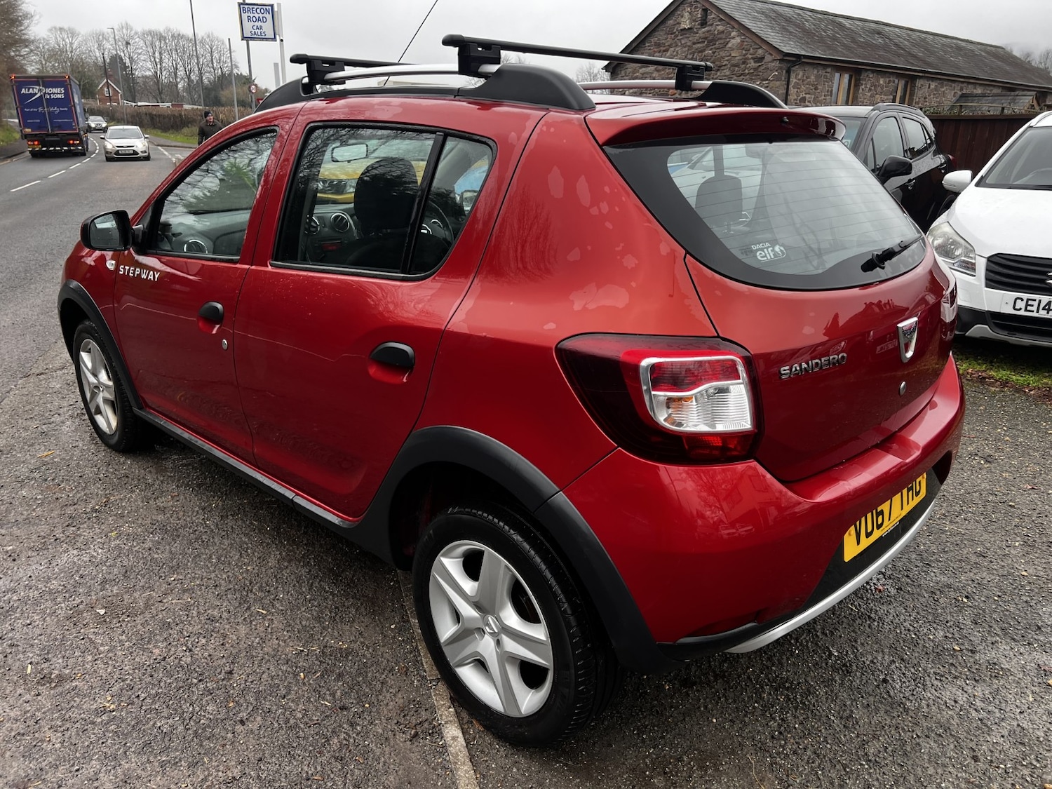 Used Dacia Sandero Stepway 2017 for sale - 77357276: Photo 3