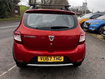Used Dacia Sandero Stepway 2017 for sale - 77357276: Photo