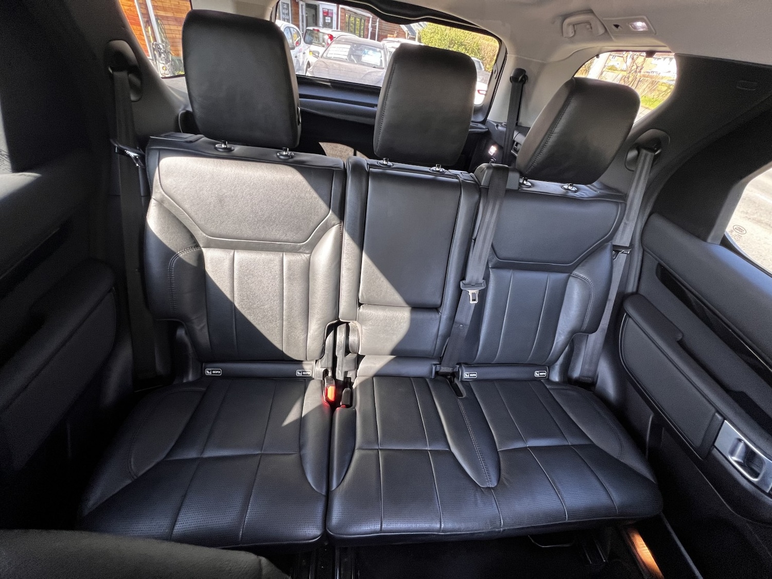 Used Land Rover Discovery 2017 for sale - 77953933: Photo 17