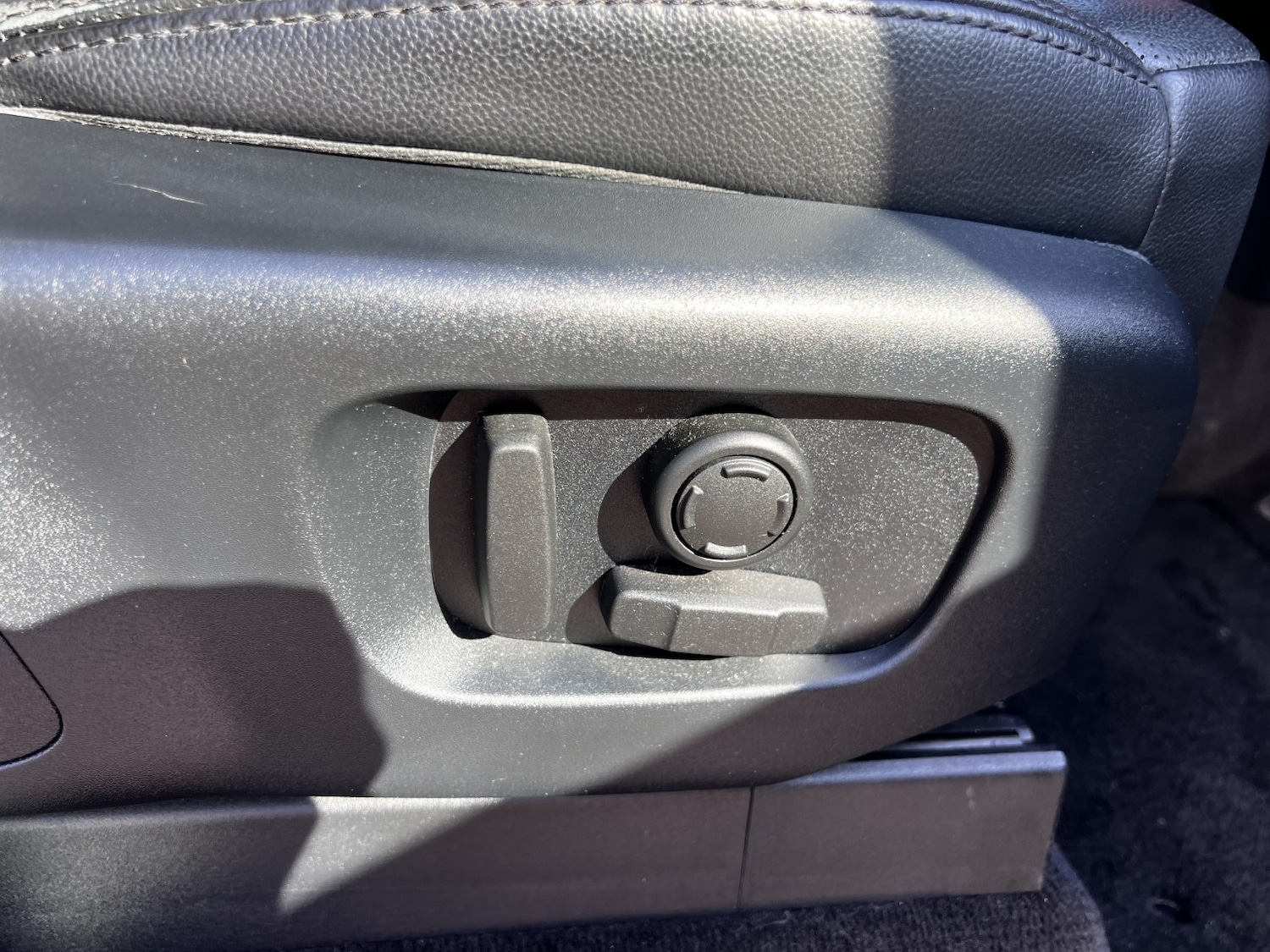 Used Land Rover Discovery 2017 for sale - 77953933: Photo 22