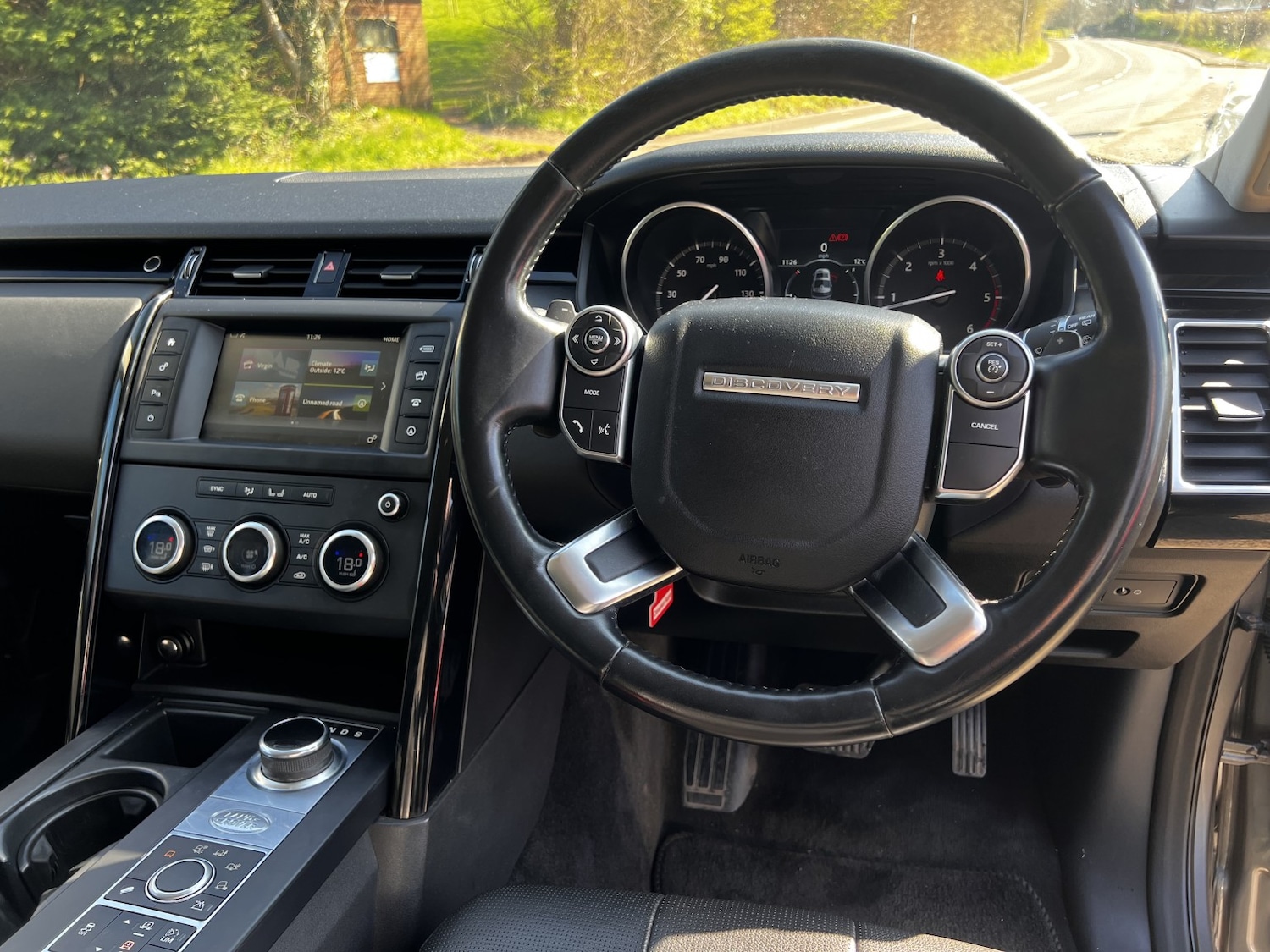 Used Land Rover Discovery 2017 for sale - 77953933: Photo 23