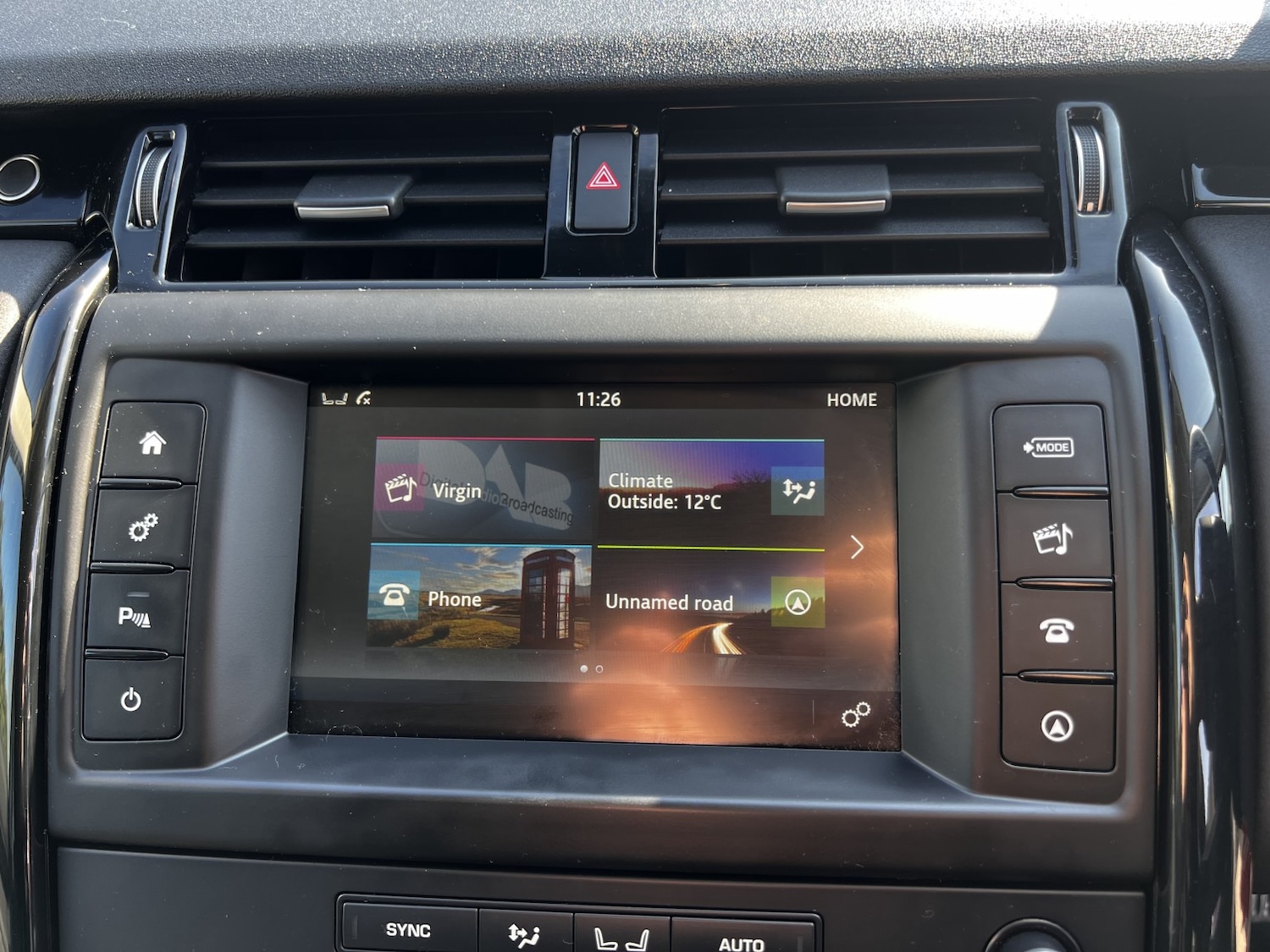 Used Land Rover Discovery 2017 for sale - 77953933: Photo 30