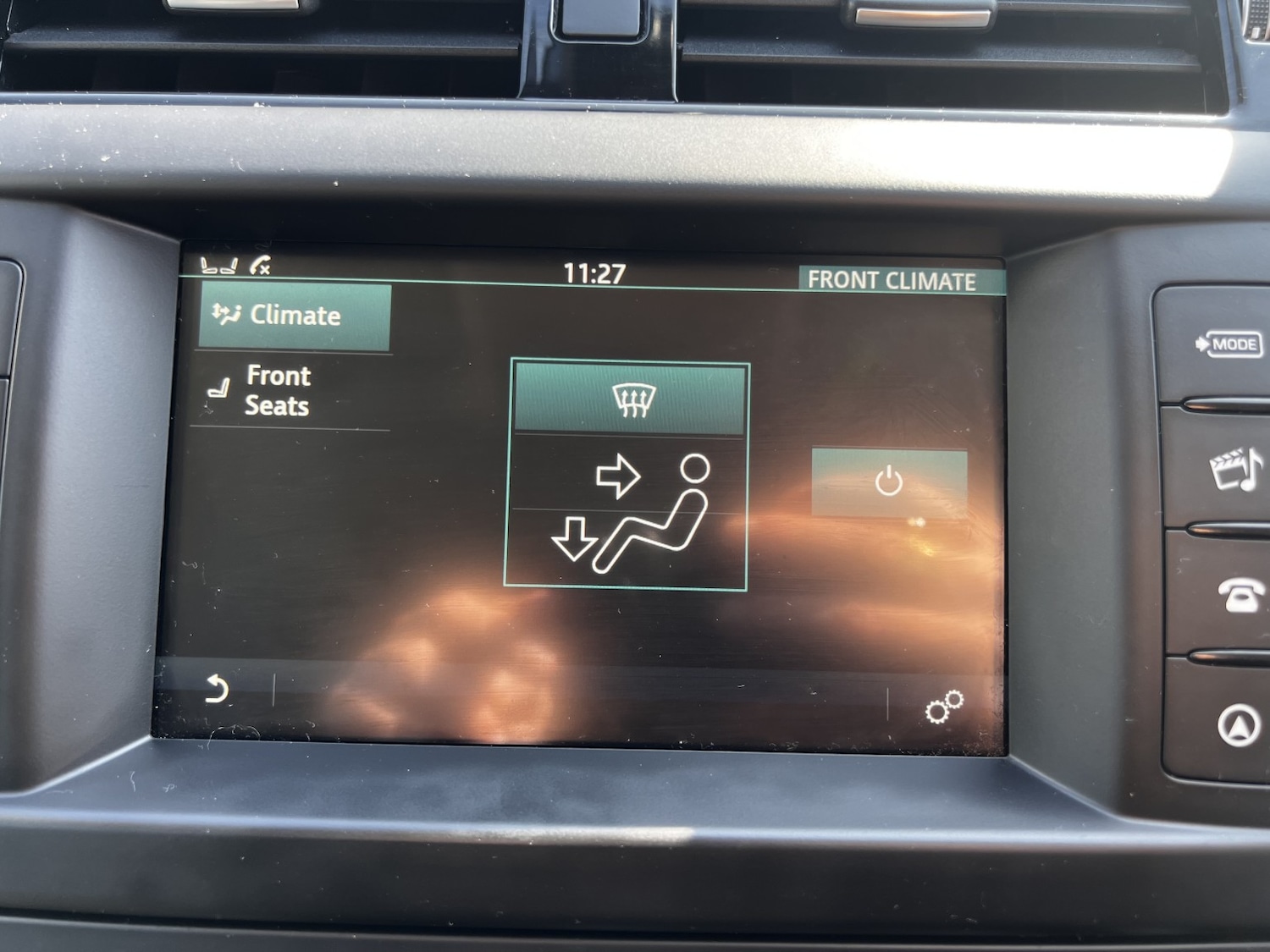 Used Land Rover Discovery 2017 for sale - 77953933: Photo 33