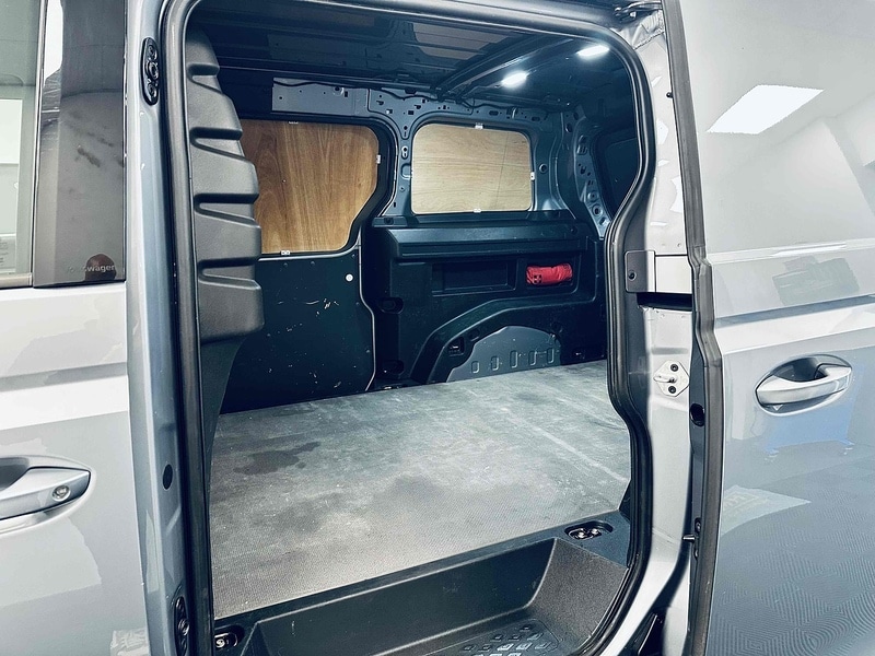 Used Volkswagen ID. Buzz Cargo 2023 for sale - 76383166: Photo 15