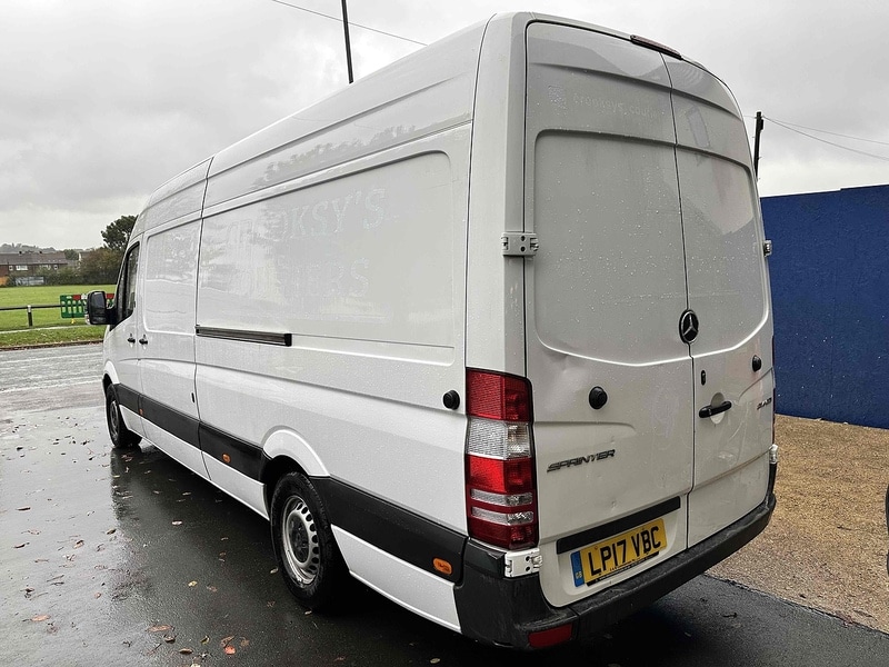 Used Mercedes-Benz Sprinter 2017 for sale - 76163666: Photo 3