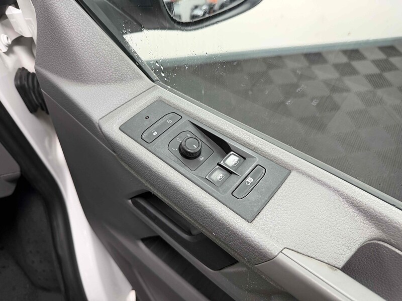 Used Volkswagen Transporter 2022 for sale - 77465324: Photo 32