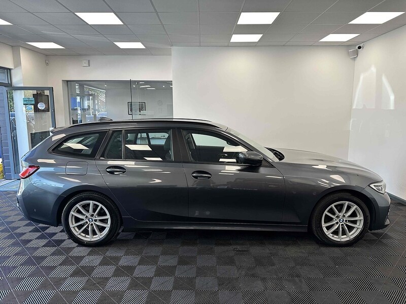 Used BMW 3 Series 2020 for sale - 76110351: Photo 9