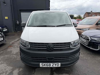 Used Volkswagen Transporter 2018 for sale - 78776889: Photo