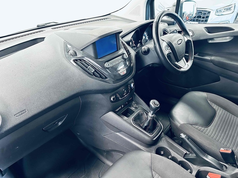 Used Ford Transit Courier 2020 for sale - 76392312: Photo 13