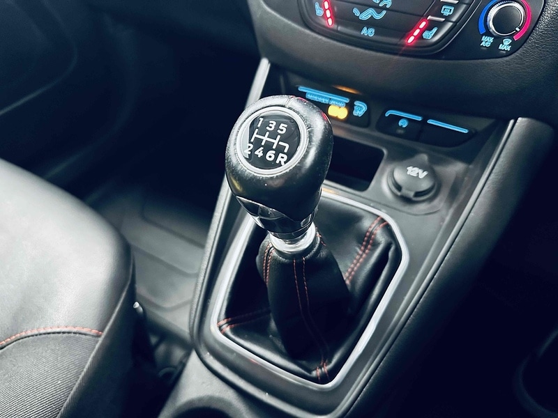 Used Ford Transit Courier 2020 for sale - 76392312: Photo 29