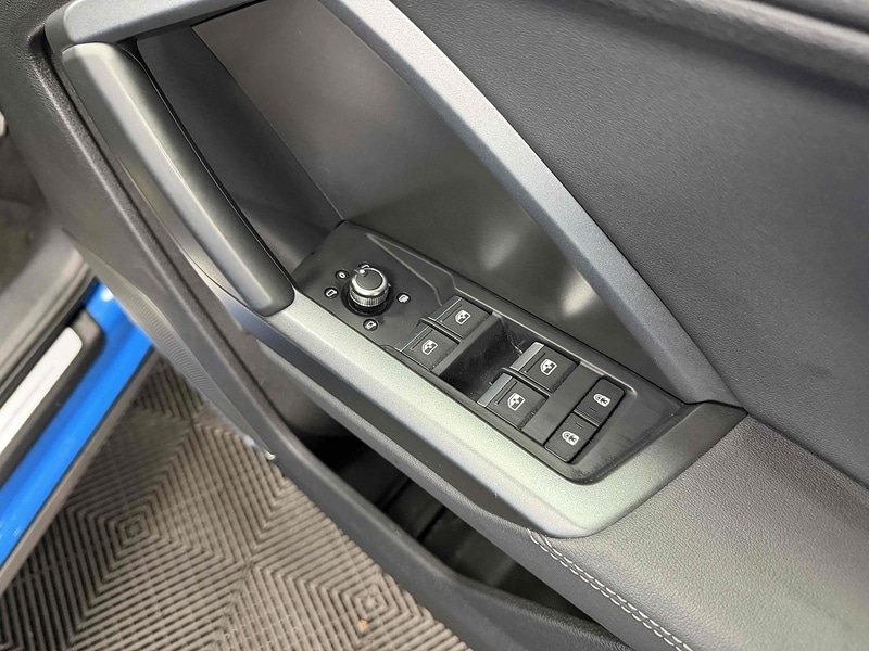 Used Audi Q3 for sale - 77370304: Photo 44