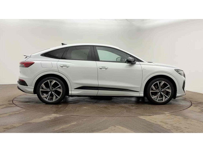 Used Audi Q4 e-tron 2021 for sale - 78144224: Photo 3