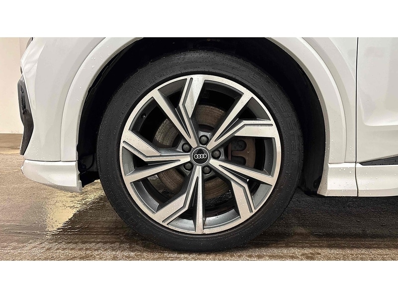 Used Audi Q4 e-tron 2021 for sale - 78144224: Photo 8