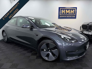 2022 - Long Range AWD 4dr Auto