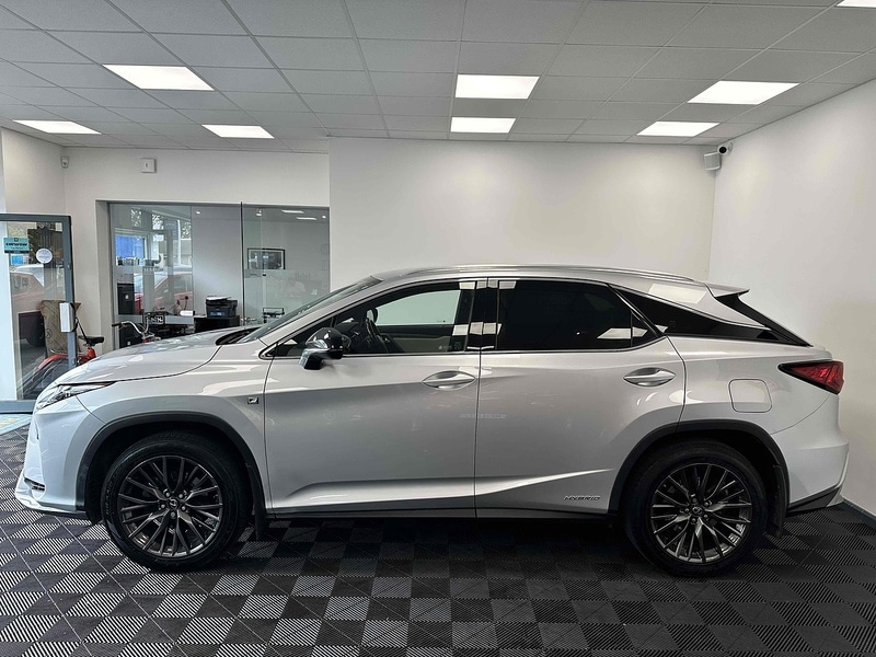 Used Lexus RX 2018 for sale - 76643071: Photo 5