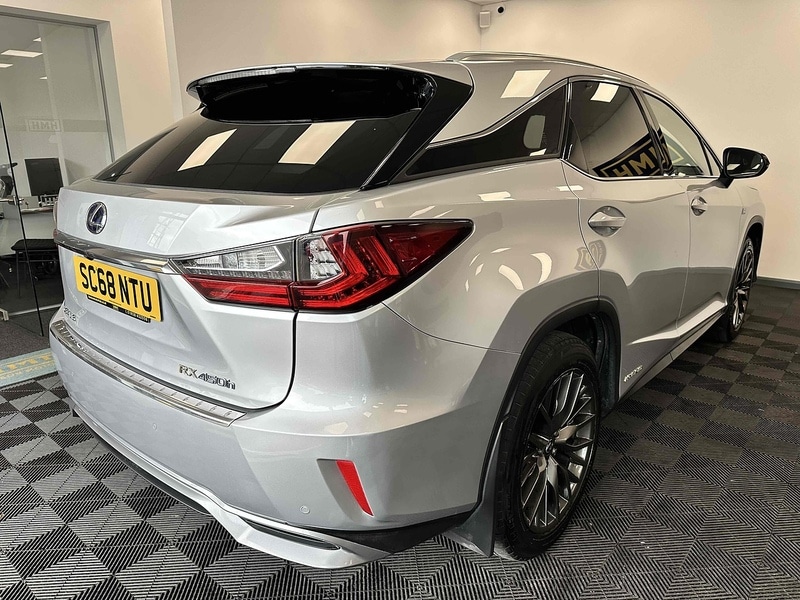 Used Lexus RX 2018 for sale - 76643071: Photo 8