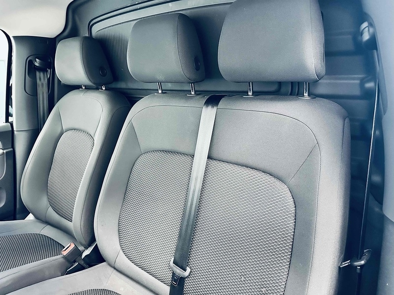 Used Volkswagen ID. Buzz Cargo 2023 for sale - 76288004: Photo 14