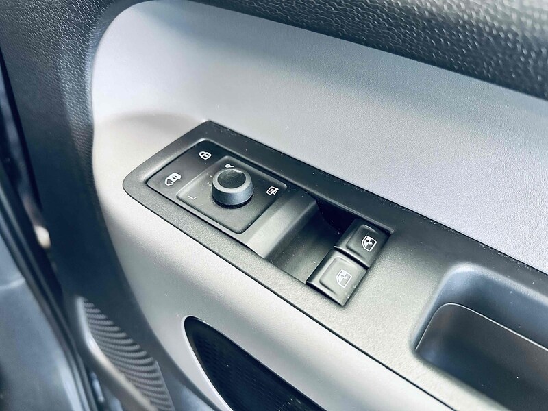 Used Volkswagen ID. Buzz Cargo 2023 for sale - 76288004: Photo 41