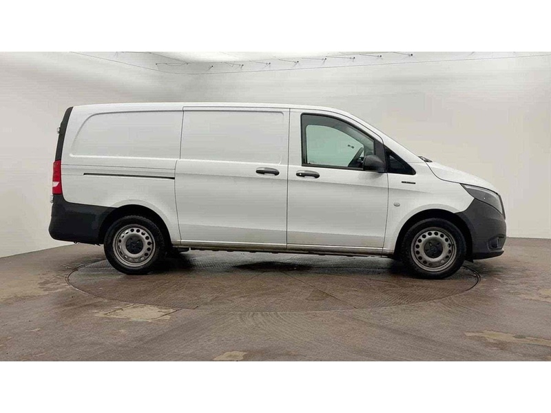 Used Mercedes-Benz Vito 2022 for sale - 77272363: Photo 3