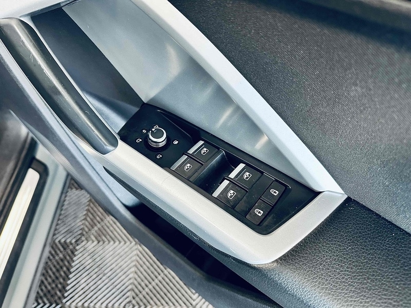 Used Audi Q3 2020 for sale - 76566263: Photo 34