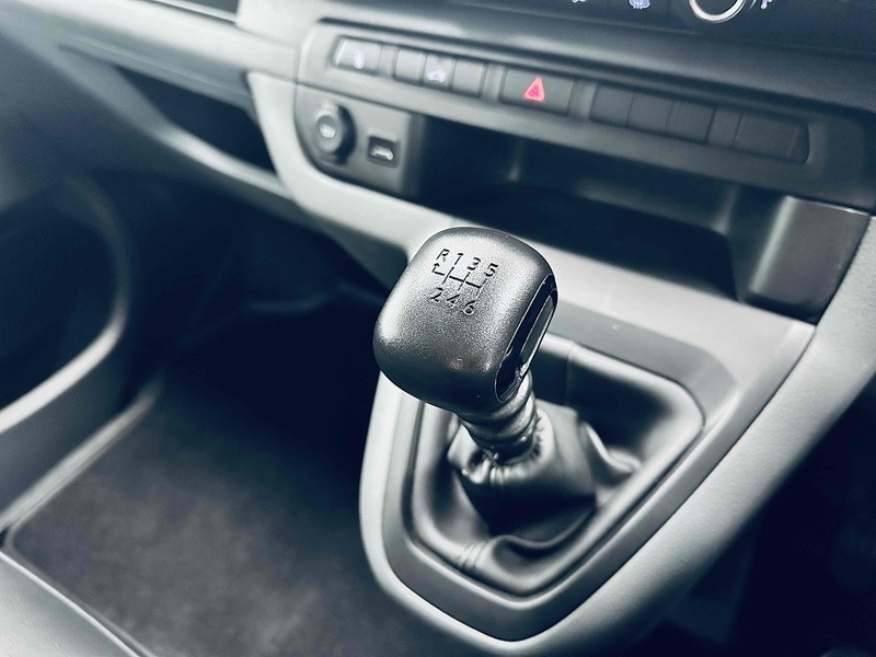 Used Peugeot Expert 2019 for sale - 76482547: Photo 31