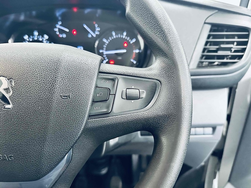 Used Peugeot Expert 2019 for sale - 76482547: Photo 32