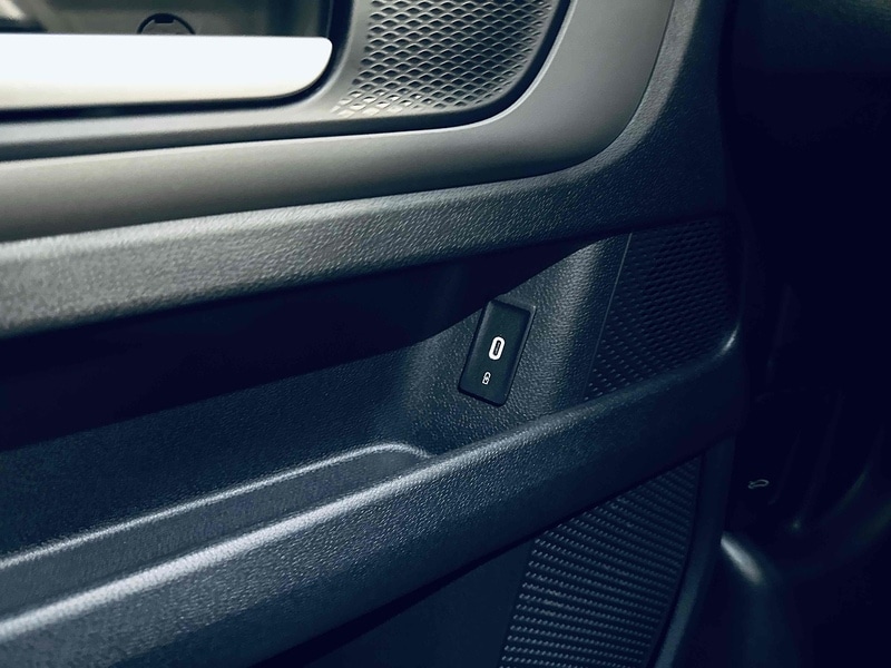 Used Volkswagen ID.Buzz 2023 for sale - 76482546: Photo 33