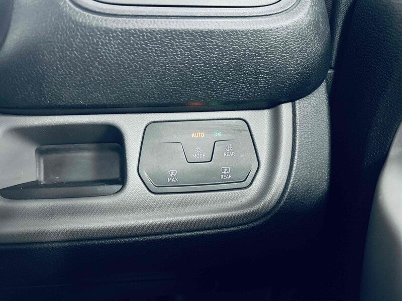 Used Volkswagen ID.Buzz 2023 for sale - 76482546: Photo 39