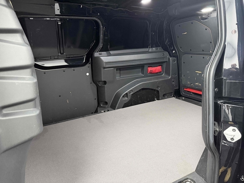 Used Volkswagen ID. Buzz Cargo 2023 for sale - 77452596: Photo 14