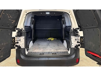 Used Volkswagen ID. Buzz Cargo 2024 for sale - 79405380: Photo