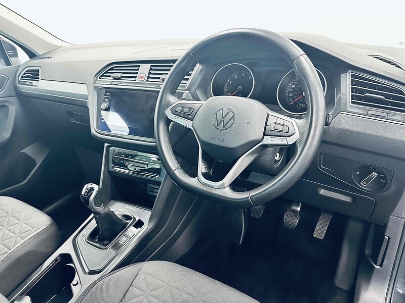 Used Volkswagen Tiguan 2021 for sale - 76236251: Photo 11