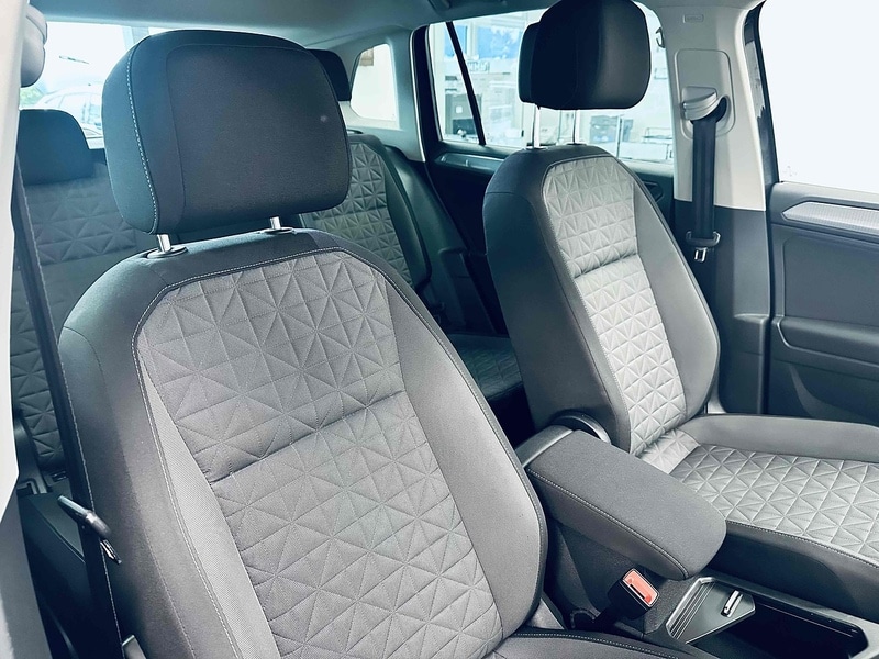 Used Volkswagen Tiguan 2021 for sale - 76236251: Photo 12