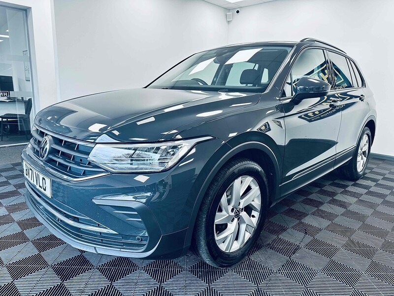 Used Volkswagen Tiguan 2021 for sale - 76236251: Photo 3
