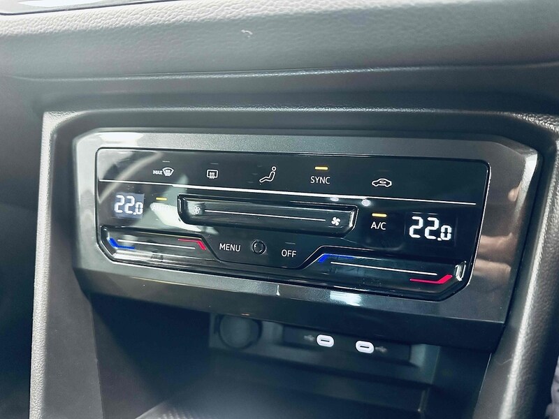 Used Volkswagen Tiguan 2021 for sale - 76236251: Photo 30