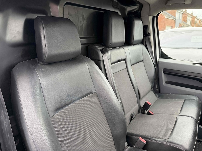 Used Vauxhall Vivaro 2019 for sale - 77681337: Photo 6