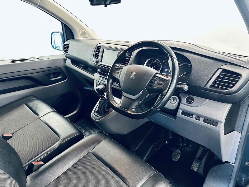 Used Peugeot Expert 2019 for sale - 76736455: Photo 10