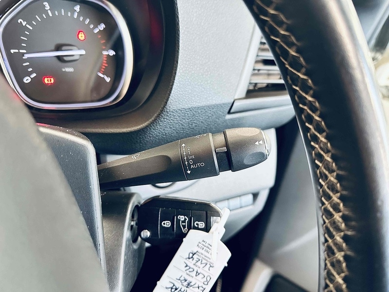 Used Peugeot Expert 2019 for sale - 76736455: Photo 30