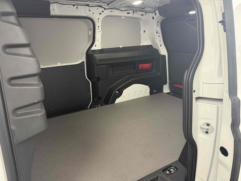 Used Volkswagen ID.Buzz 2023 for sale - 78154541: Photo 13