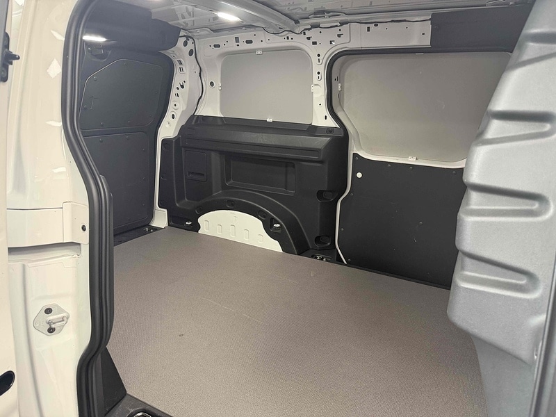 Used Volkswagen ID.Buzz 2023 for sale - 78154541: Photo 15