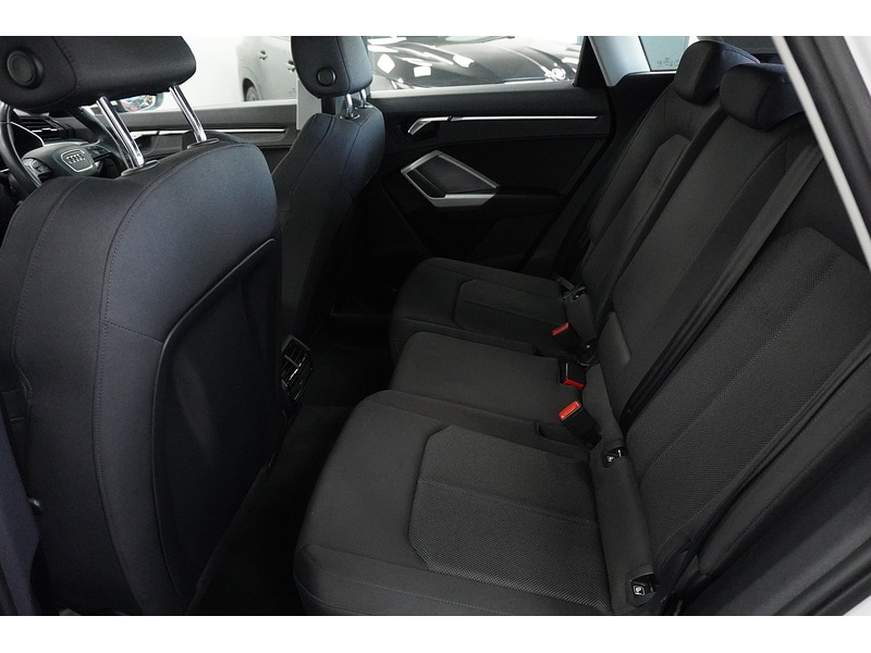 Used Audi Q3 2020 for sale - 76982581: Photo 15