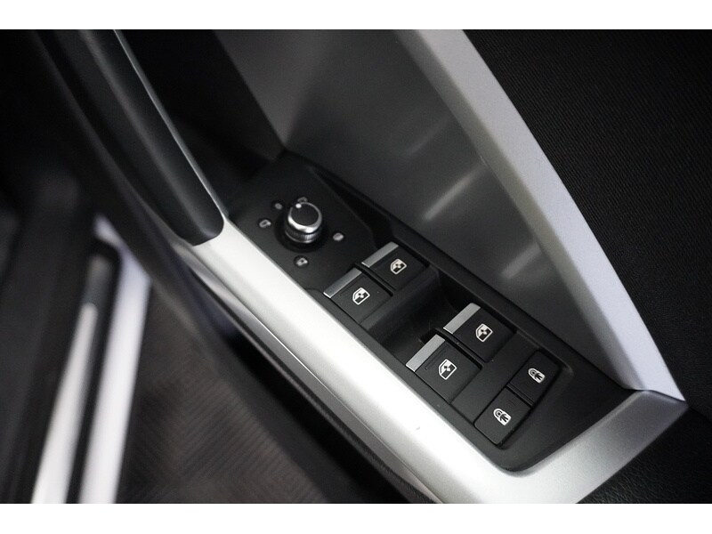 Used Audi Q3 2020 for sale - 76982581: Photo 40