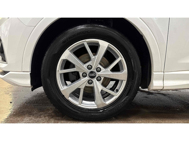 Used Audi Q3 2020 for sale - 76982581: Photo 6