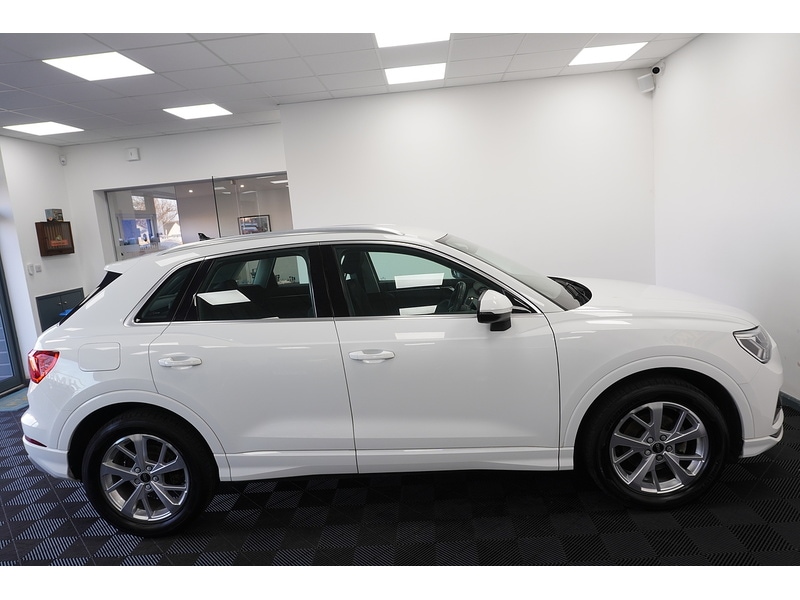 Used Audi Q3 2020 for sale - 76982581: Photo 9