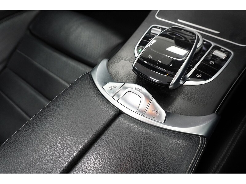 Used Mercedes-Benz C Class 2017 for sale - 76932136: Photo 30