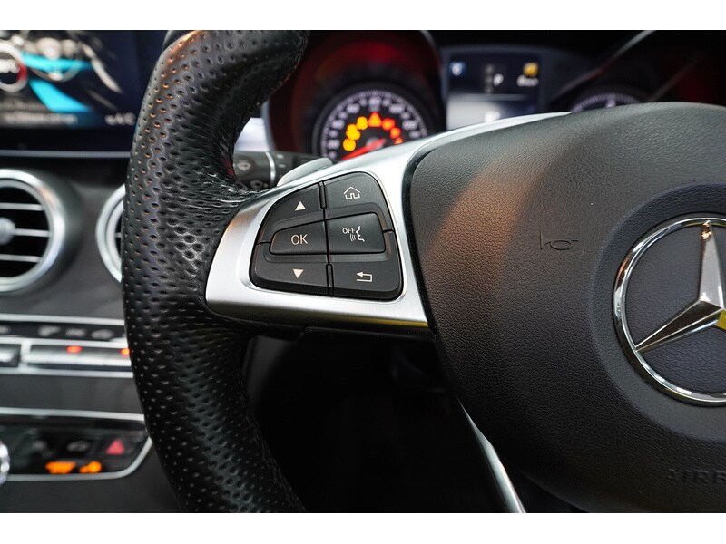 Used Mercedes-Benz C Class 2017 for sale - 76932136: Photo 32